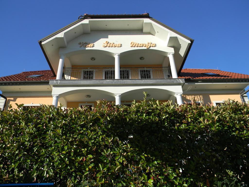 Vila Silva Marija Apartments Pišece Exteriör bild