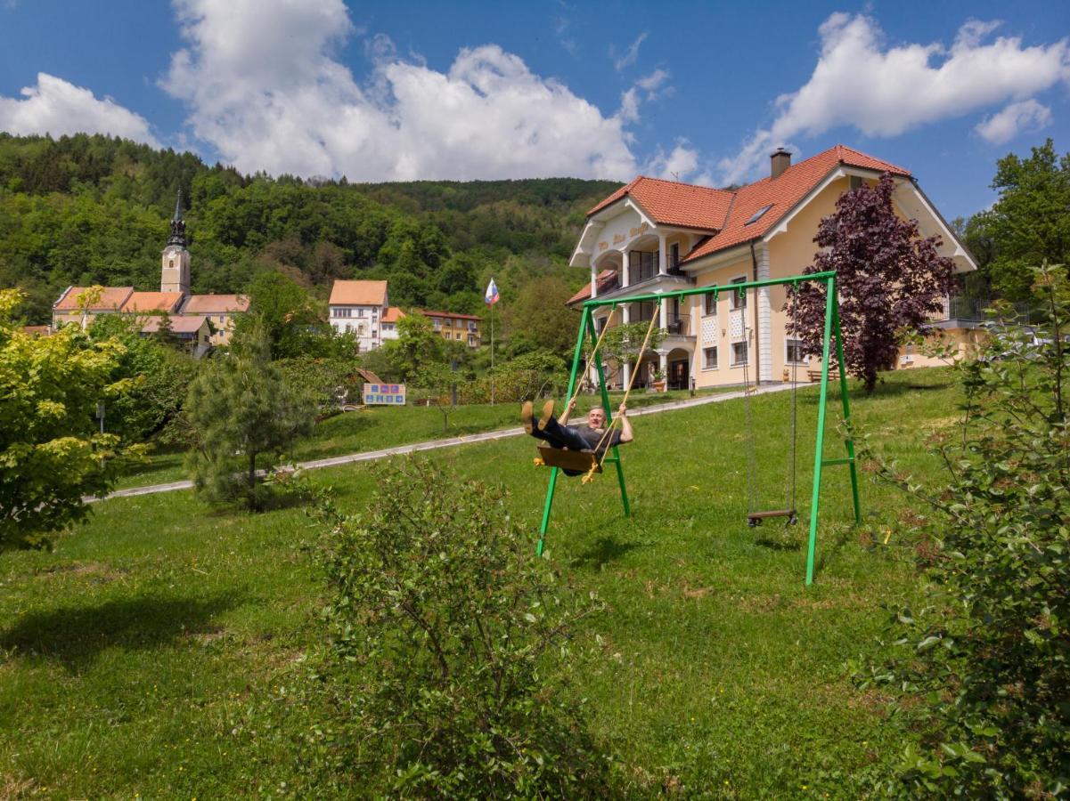 Vila Silva Marija Apartments Pišece Exteriör bild